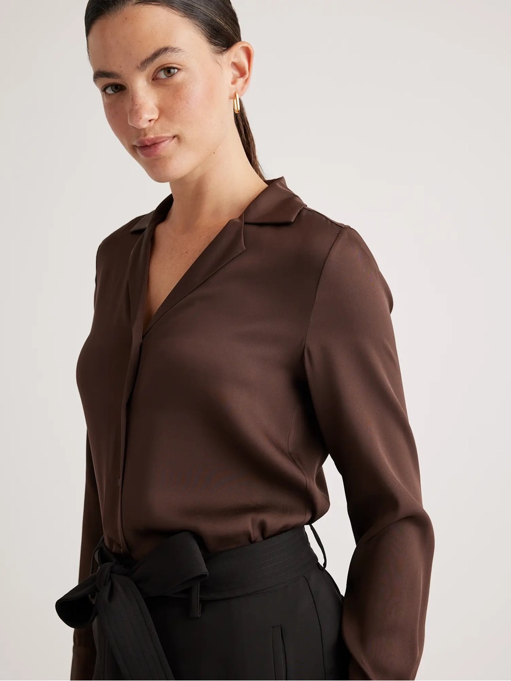 Quince Silk Chocolate Brown Long-Sleeve Button-Down Shirt